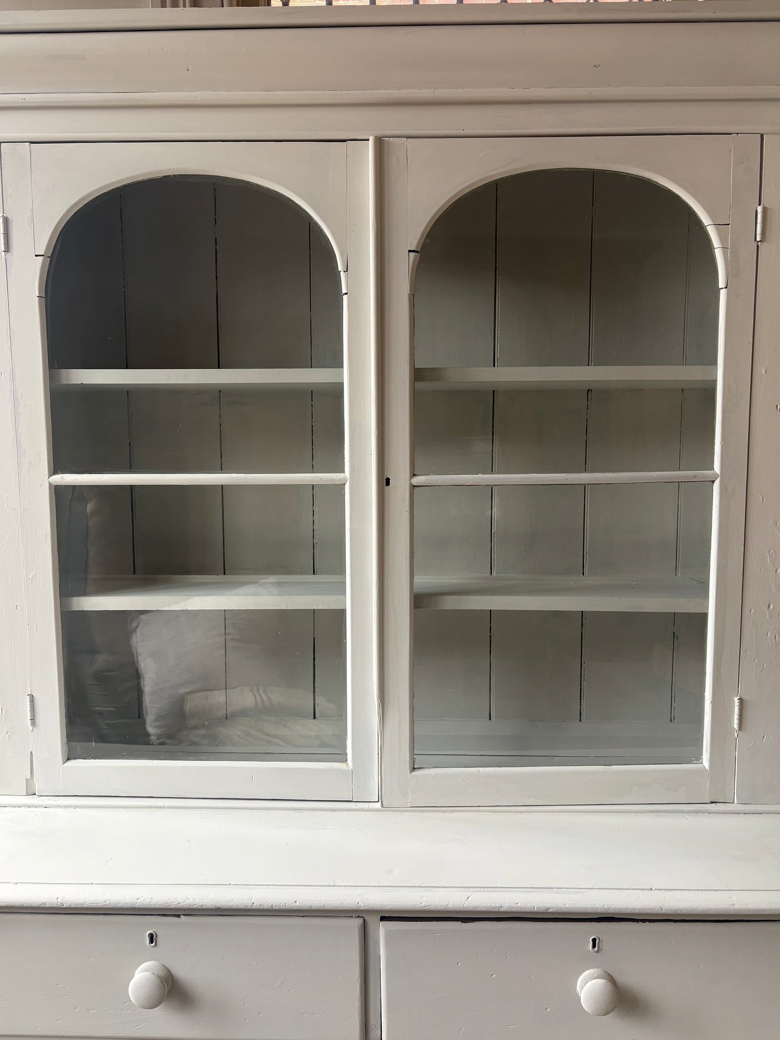 Painted dresser /bookcase