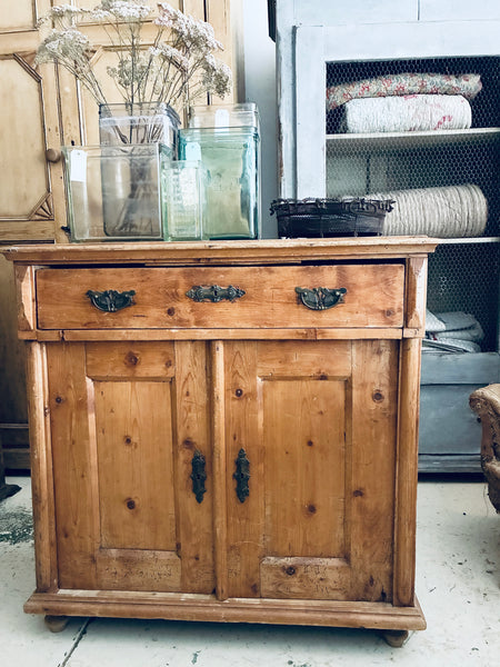 European pine buffet