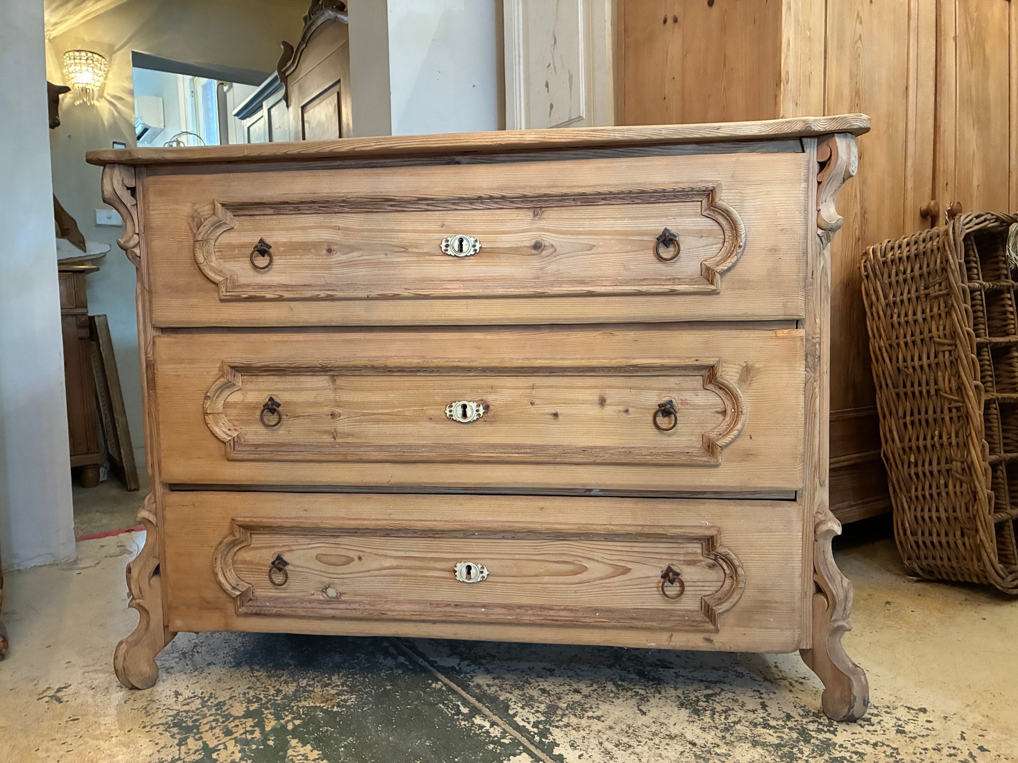European pine 3drawer commode