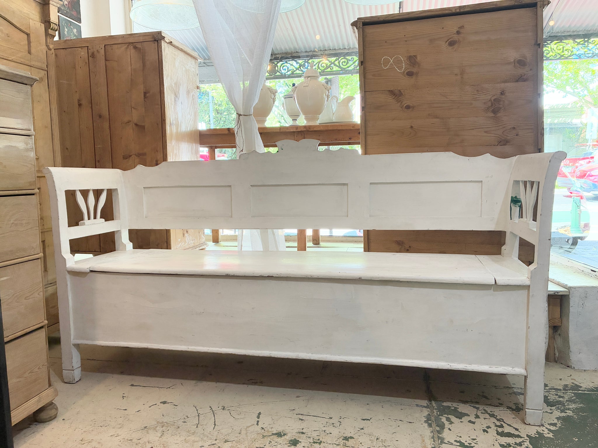 European pine bench seat