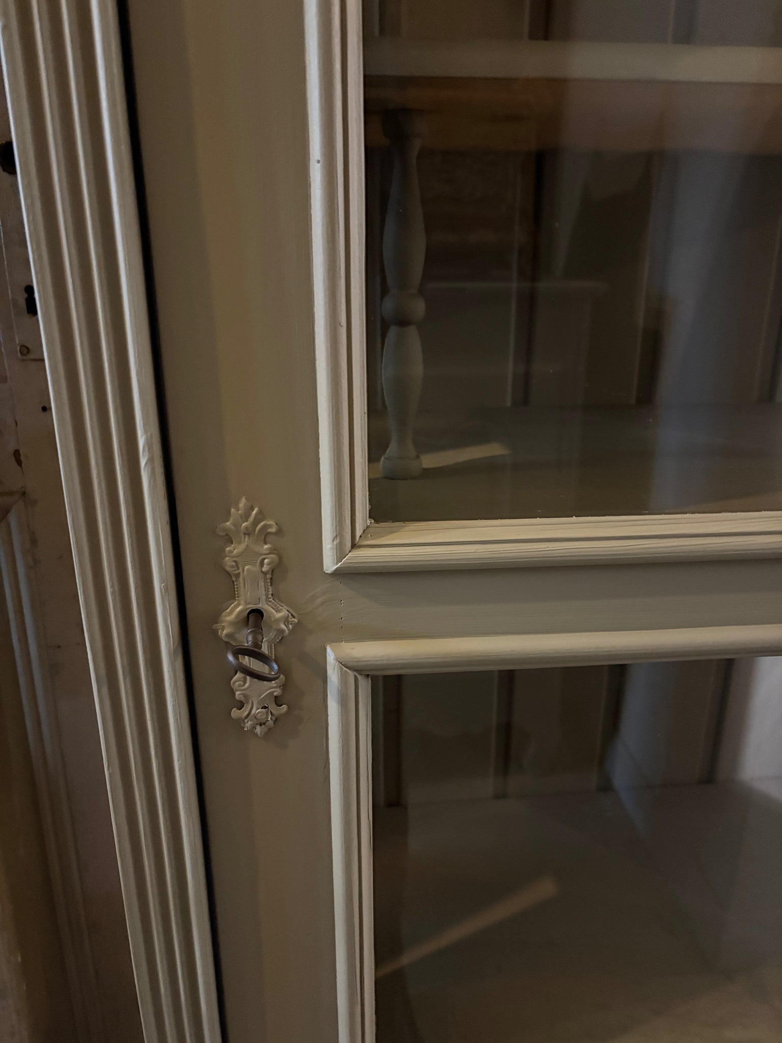 European pine display cupboard