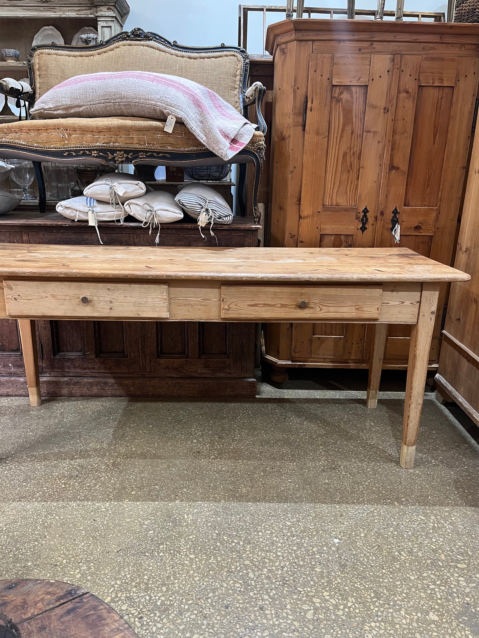 French pine table